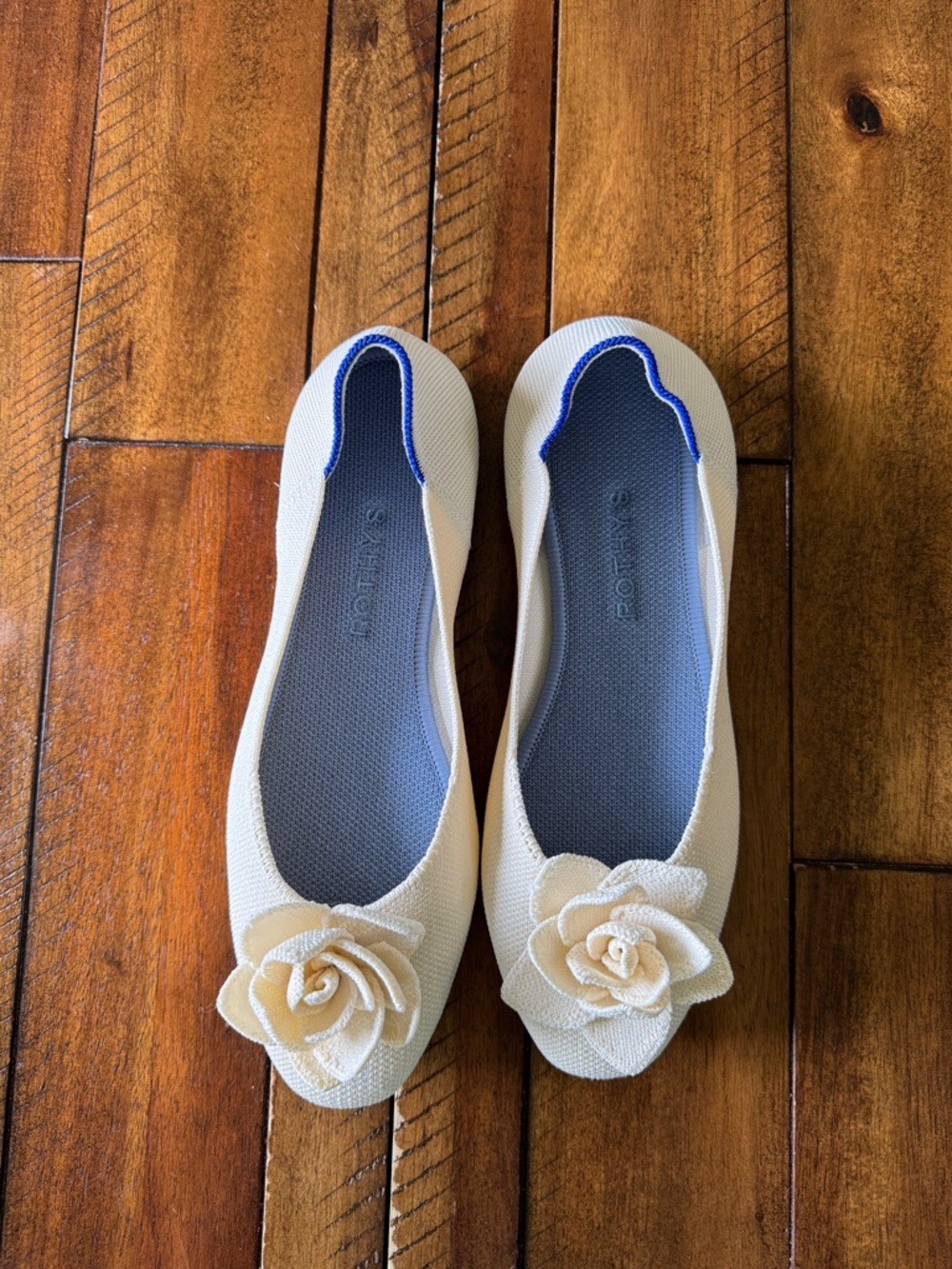 Women’s Cream Floral Ballet Flats